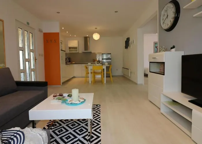 Nyaraló Lavanda 1 By Interhome Poreč